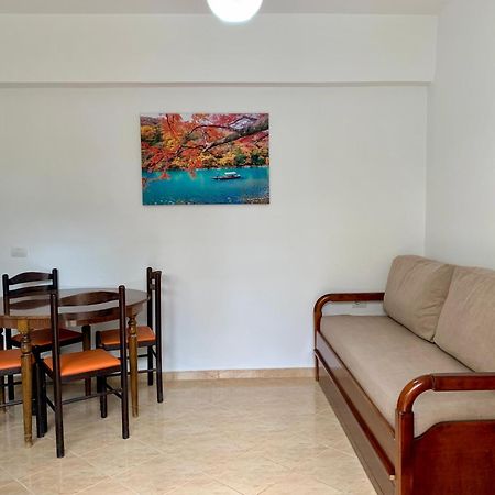 Maxus Apts Sarandë Exteriér fotografie